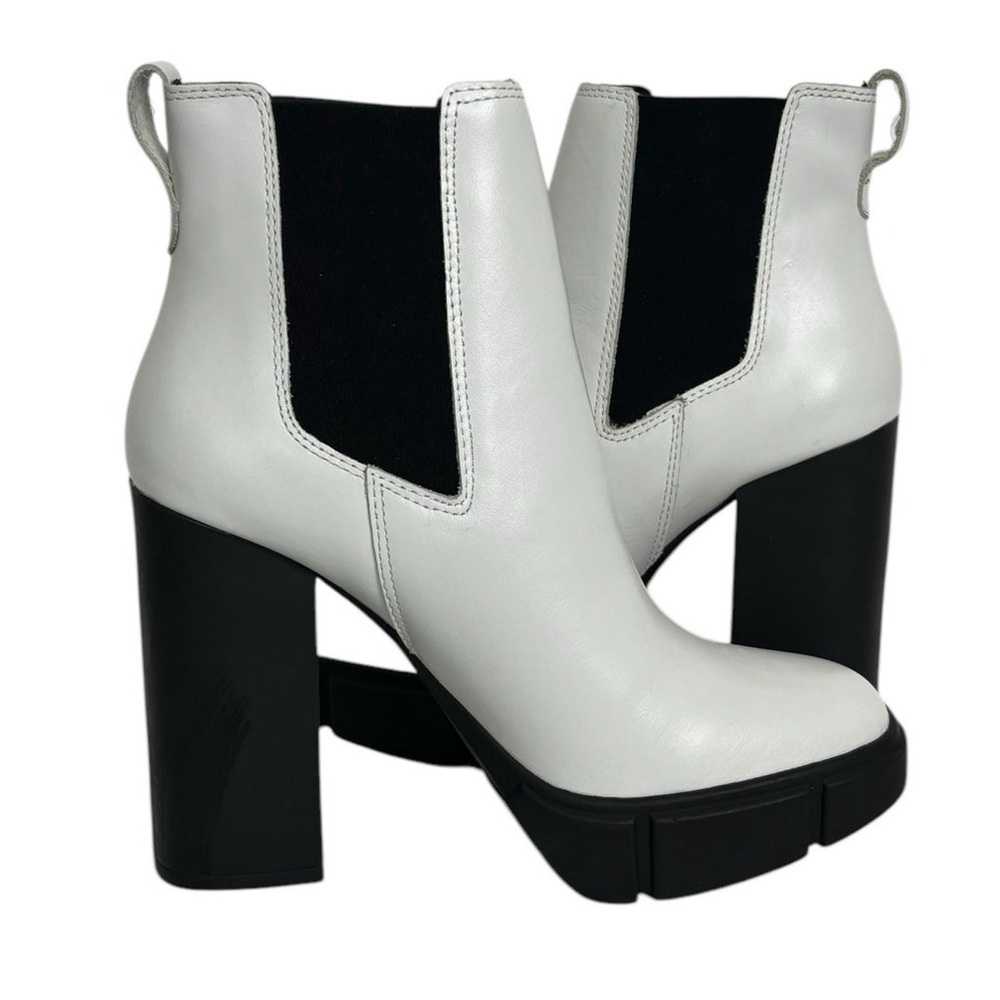 Steve Madden Revised White Leather Boot